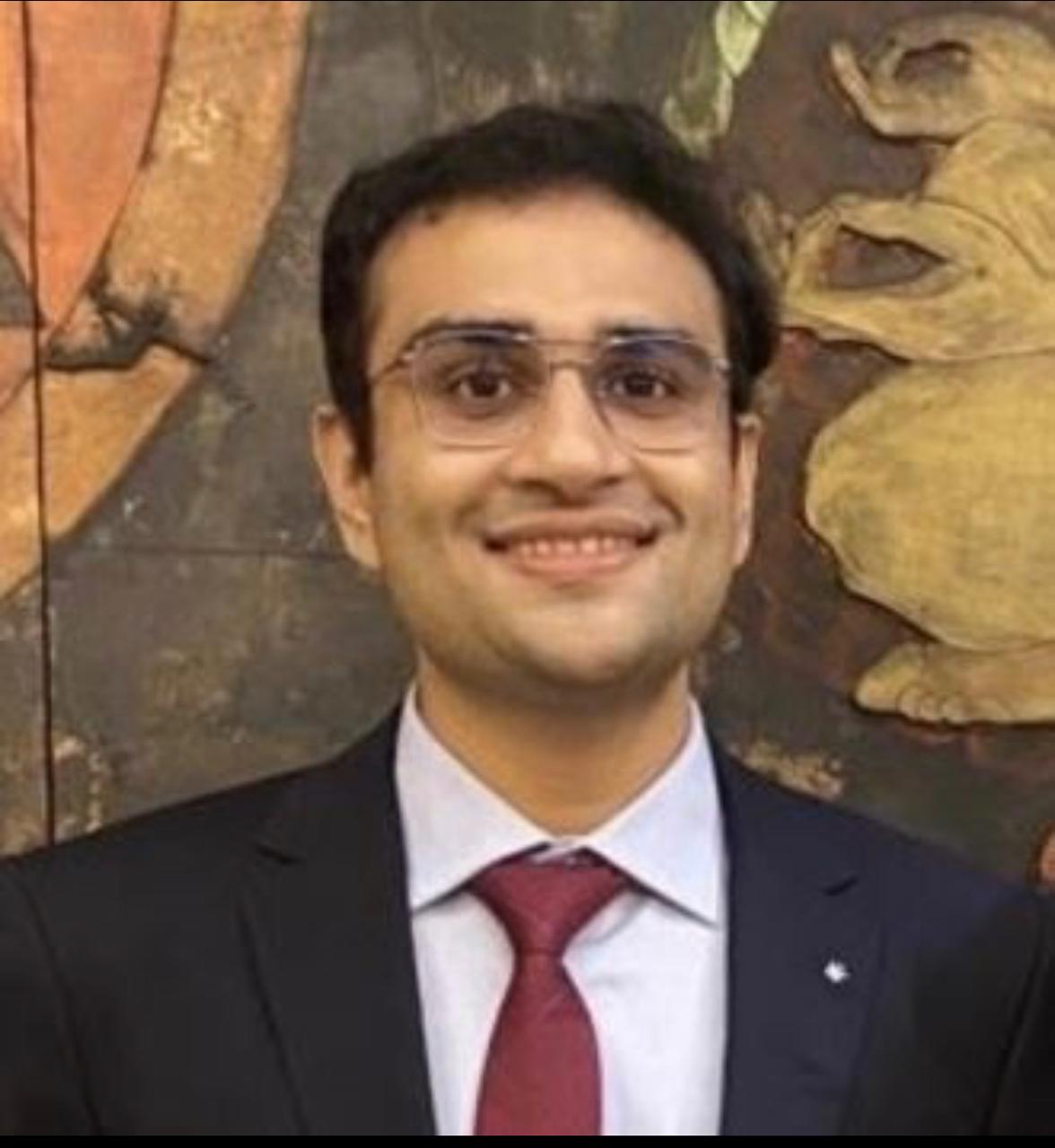 Dr. Yashodhar Mahimkar